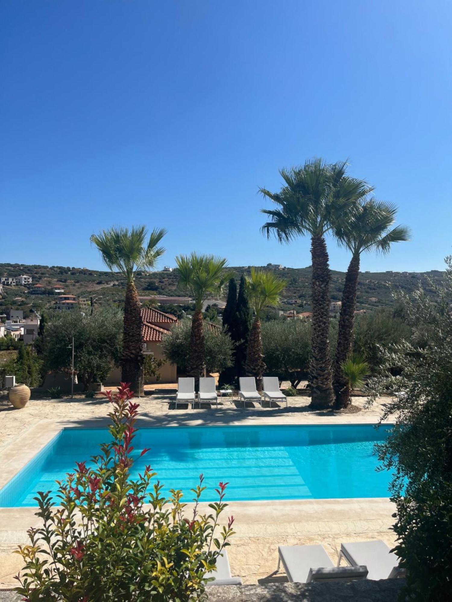 The Olive Grove Villas With Swimming Pool And Breakfast Арханес Экстерьер фото