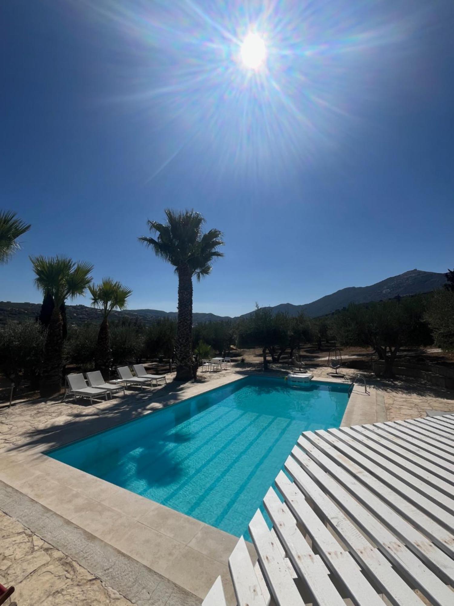 The Olive Grove Villas With Swimming Pool And Breakfast Арханес Экстерьер фото